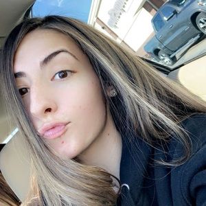 Meet your Posher, Giana